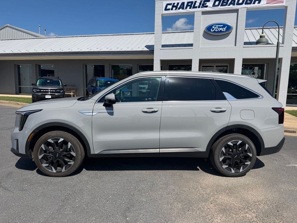 2025 Kia Sorento EX Photo in Waynesboro VA 22980