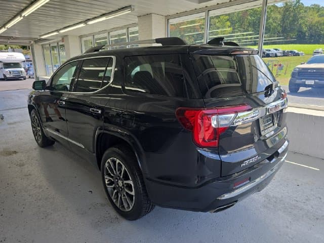 2020 GMC Acadia Denali Photo in Staunton VA 24401