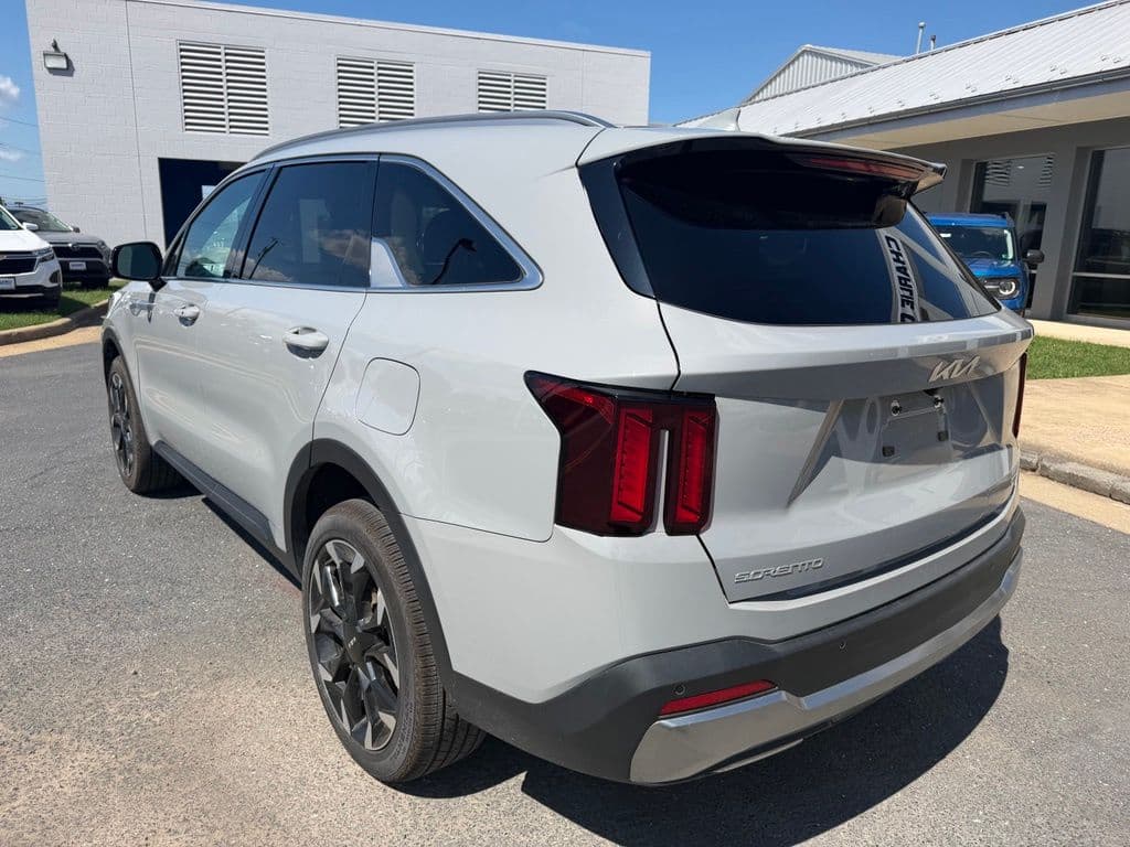 2025 Kia Sorento EX Photo in Waynesboro VA 22980