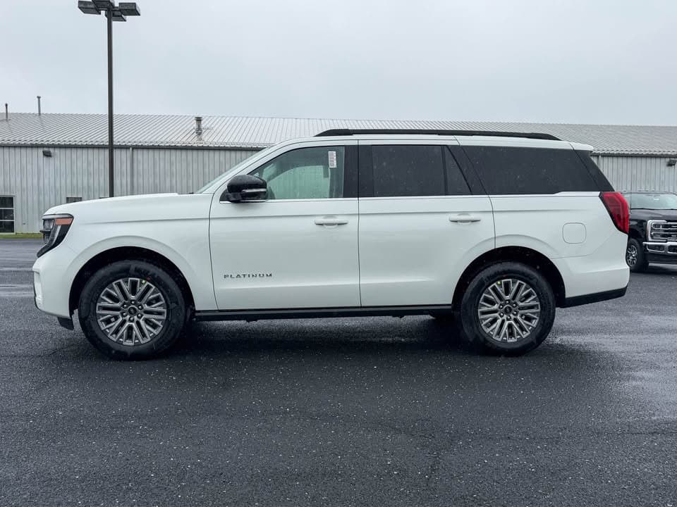 2027 Ford Expedition Platinum Photo in Waynesboro VA 22980
