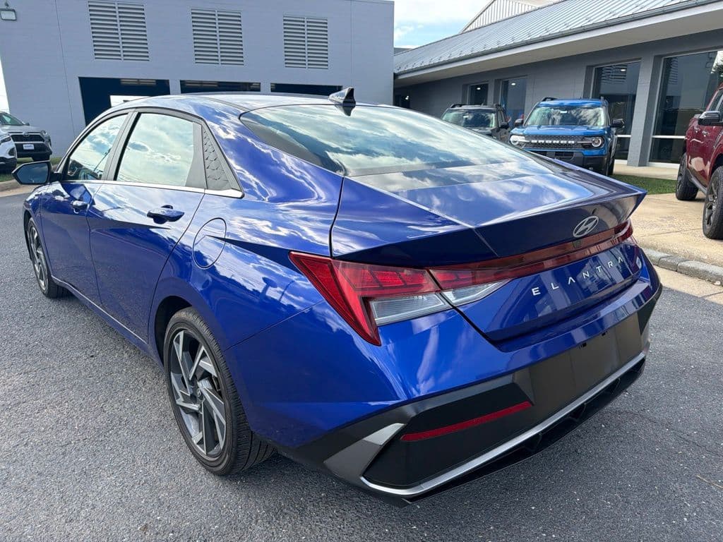 2025 Hyundai Elantra SEL Convenience Photo in Waynesboro VA 22980