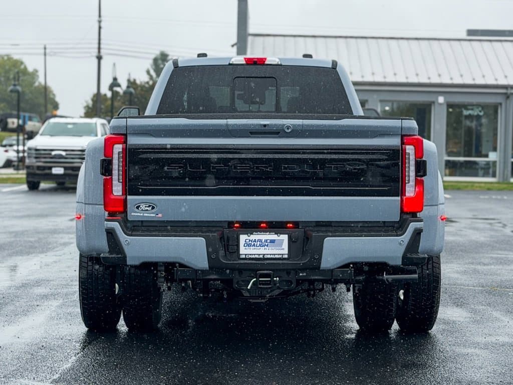 2027 Ford F-350SD Platinum Photo in Waynesboro VA 22980