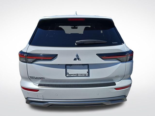 2026 Mitsubishi Outlander SE Photo in Staunton VA 24401