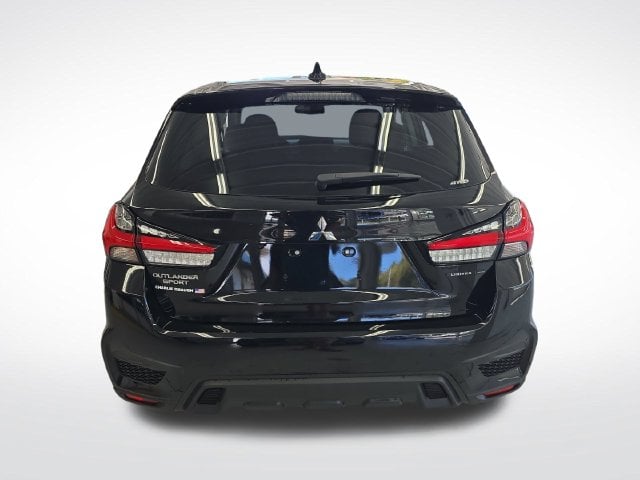 2027 Mitsubishi Outlander Sport 2.0 LE Photo in Staunton VA 24401