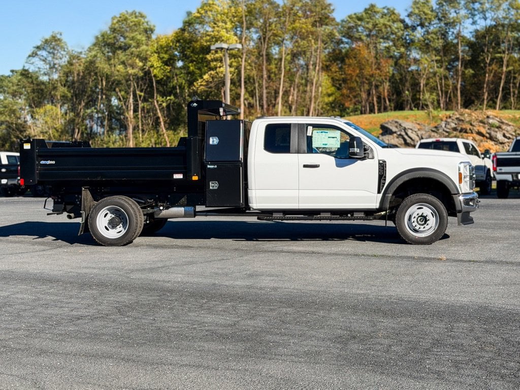 2027 Ford F-550SD XL Photo in Waynesboro VA 22980