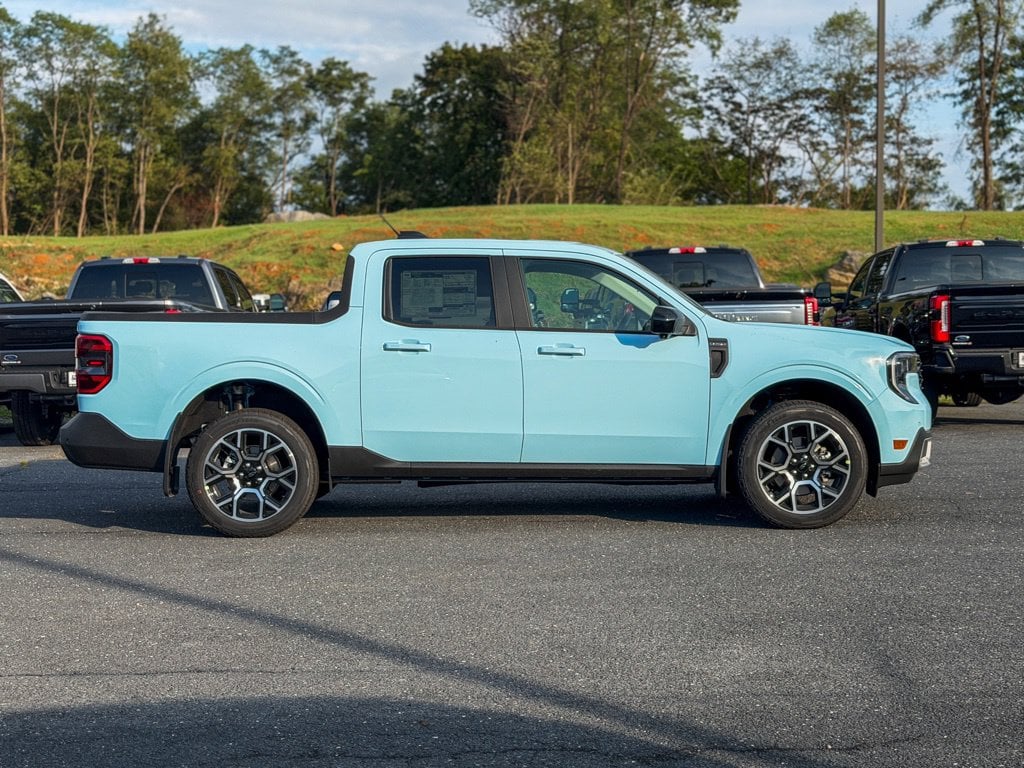 2026 Ford Maverick Lariat Photo in Waynesboro VA 22980