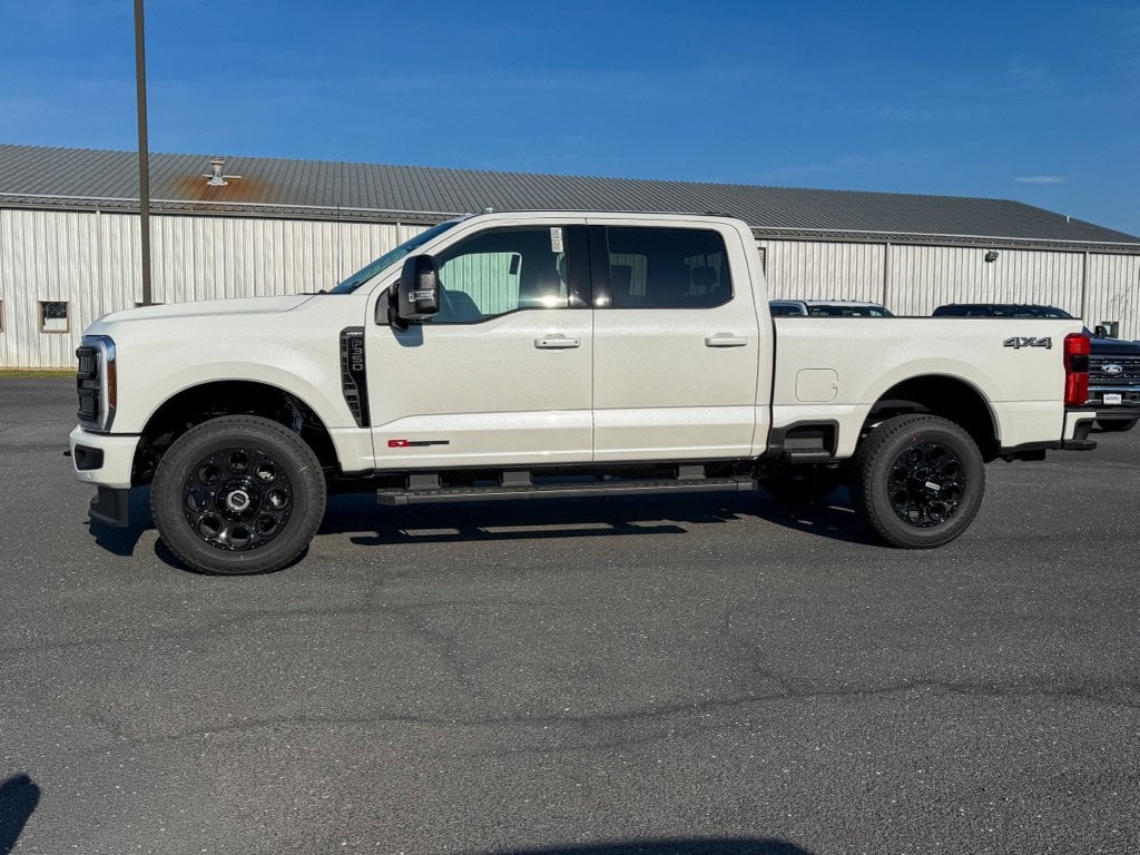 2027 Ford F-350SD Lariat Photo in Waynesboro VA 22980