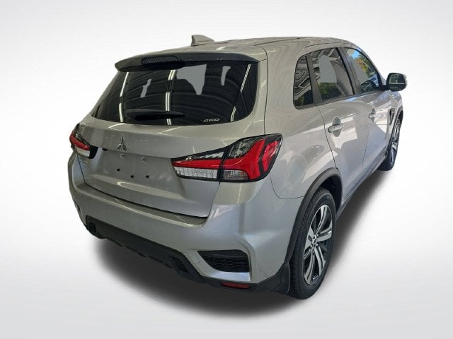 2027 Mitsubishi Outlander Sport 2.0 ES Photo in Staunton VA 24401