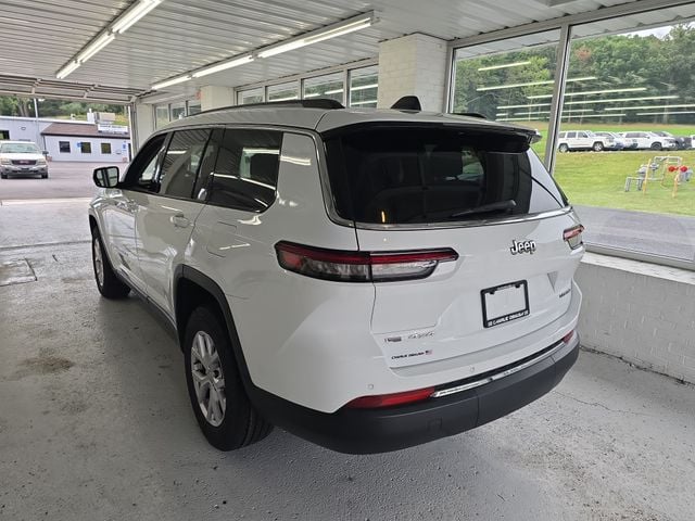2022 Jeep Grand Cherokee L Limited Photo in Staunton VA 24401