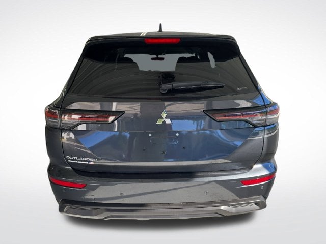 2026 Mitsubishi Outlander ES Photo in Staunton VA 24401
