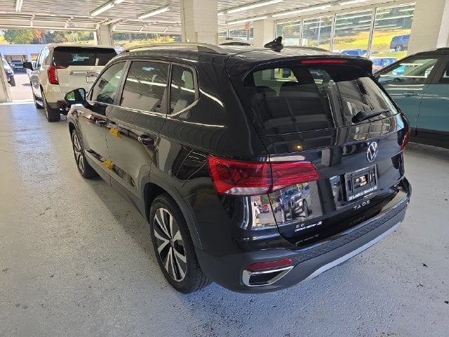 2022 Volkswagen Taos 1.5T SE Photo in Staunton VA 24401