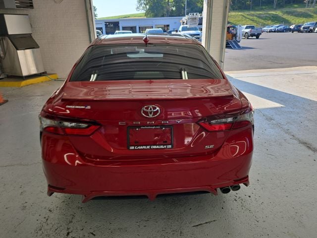 2022 Toyota Camry SE Photo in Staunton VA 24401