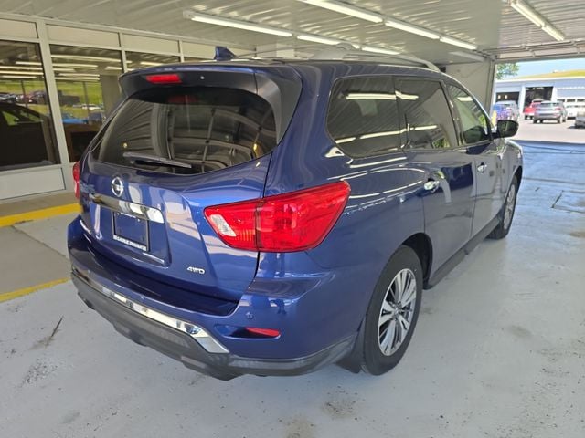 2019 Nissan Pathfinder S Photo in Staunton VA 24401