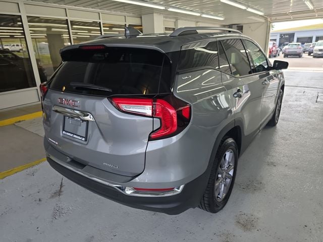 2023 GMC Terrain SLT Photo in Staunton VA 24401
