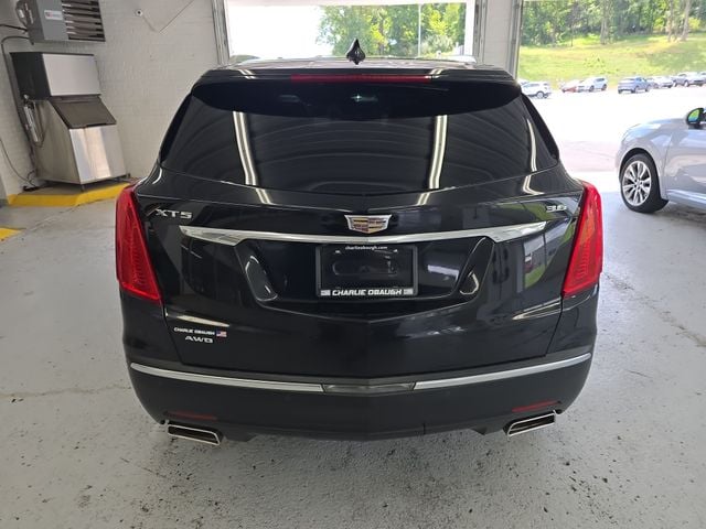 2017 Cadillac XT5 Premium Luxury Photo in Staunton VA 24401