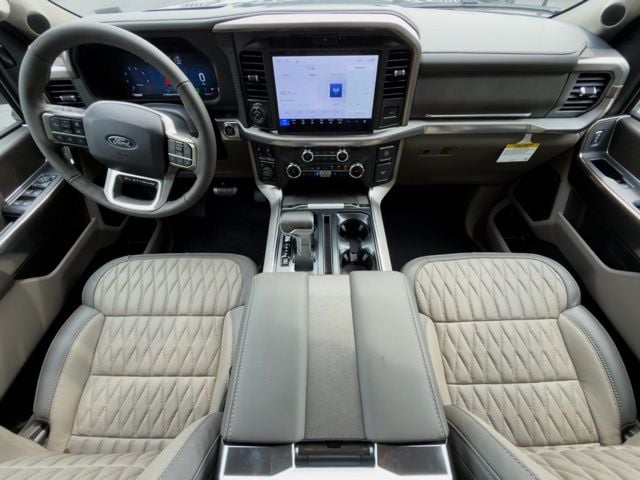 New 2026 Ford F-150 Platinum - photo - 23