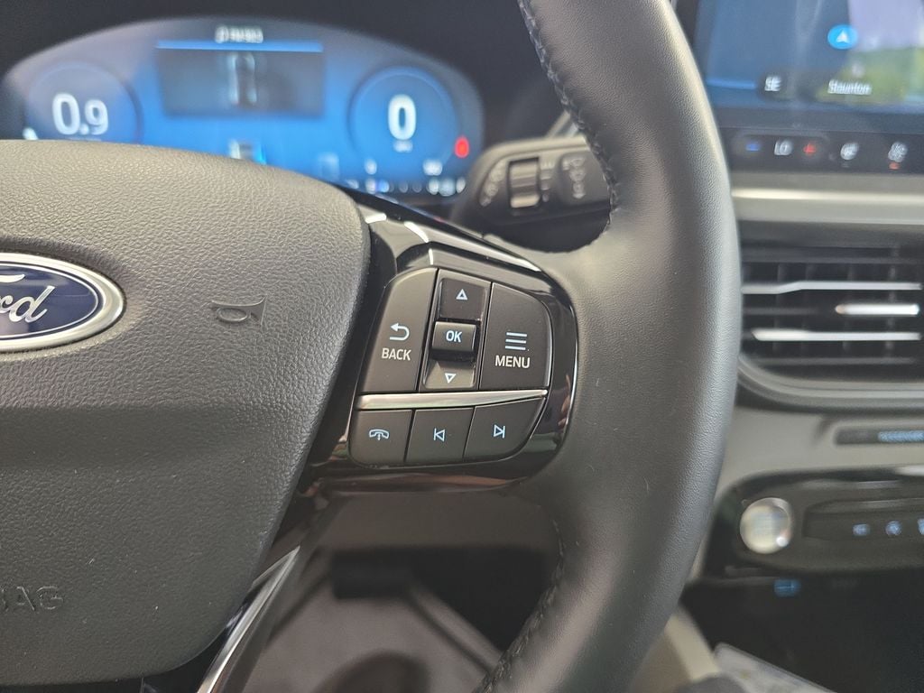 Pre-Owned 2023 Ford Escape Active - photo - 17
