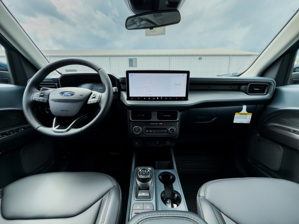 New 2026 Ford Maverick Lariat - photo - 13