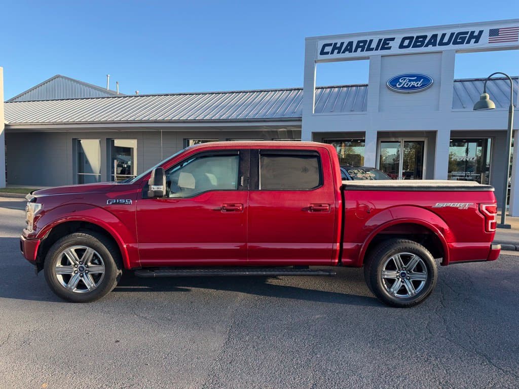 Pre-Owned 2018 Ford F-150 XLT - photo - 1