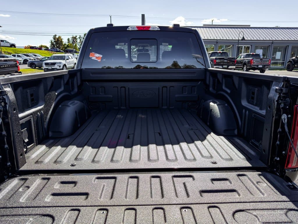 New 2026 Ford F-150 XLT - photo - 22