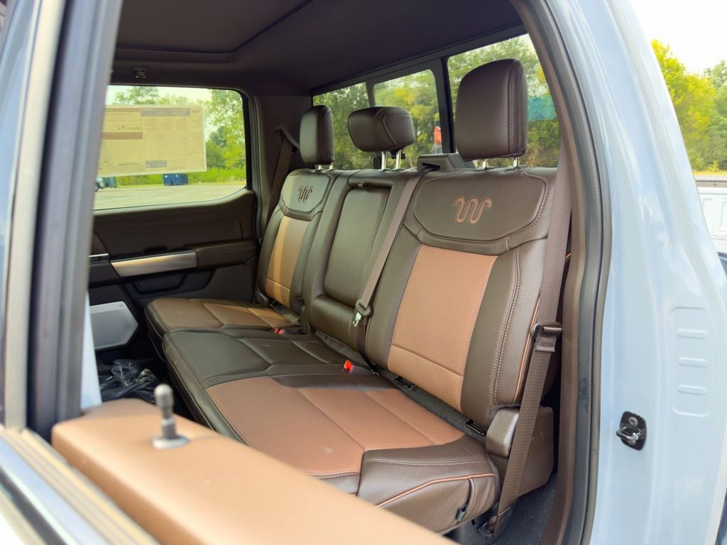 New 2026 Ford F-250SD King Ranch - photo - 6