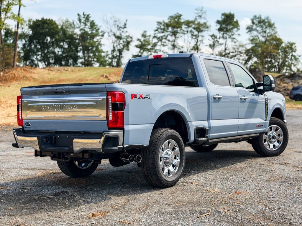 New 2026 Ford F-250SD King Ranch - photo - 3