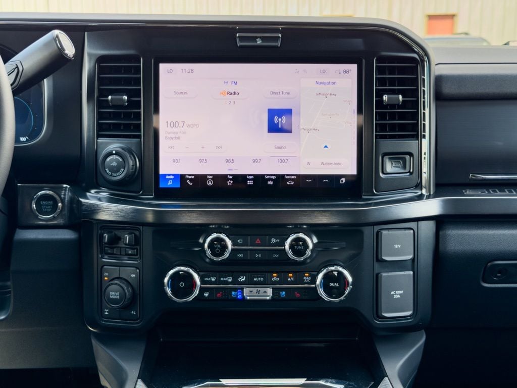 New 2026 Ford F-250SD Lariat - photo - 14