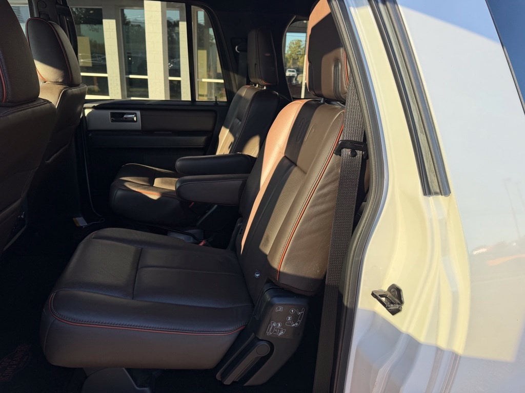 Pre-Owned 2017 Ford Expedition EL King Ranch - photo - 9