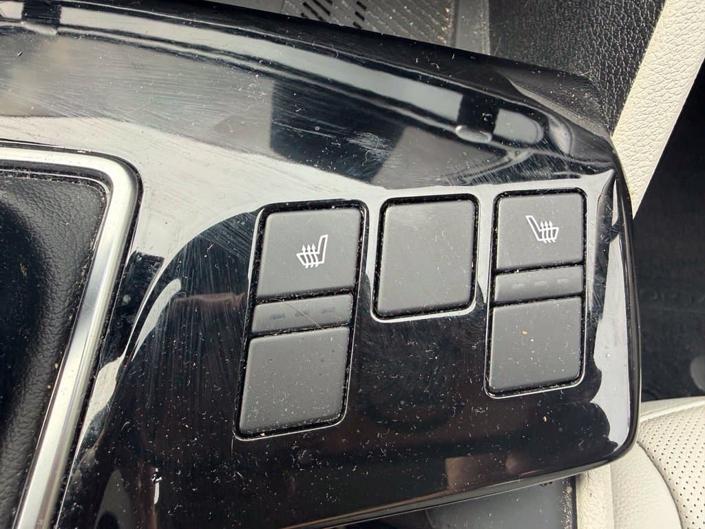 Pre-Owned 2024 Kia Sportage EX - photo - 12
