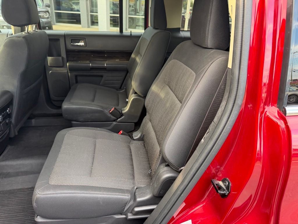 Pre-Owned 2019 Ford Flex SEL - photo - 8