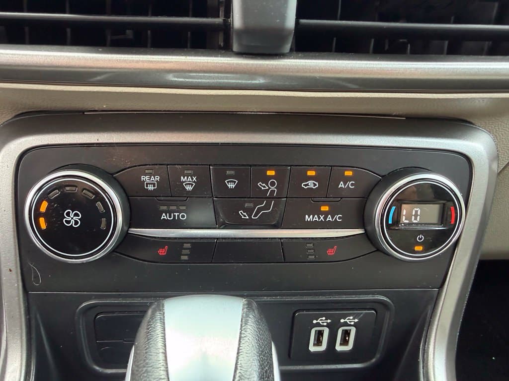 Pre-Owned 2021 Ford EcoSport SE - photo - 10
