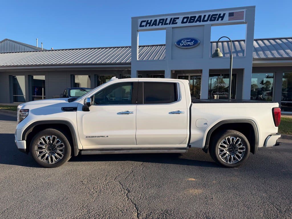 Pre-Owned 2024 GMC Sierra 1500 Denali Ultimate - photo - 1