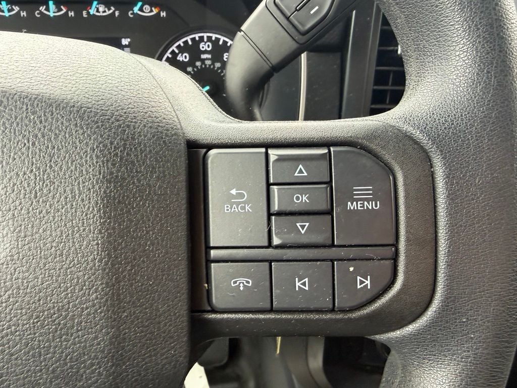 Pre-Owned 2023 Ford F-150 XL - photo - 12