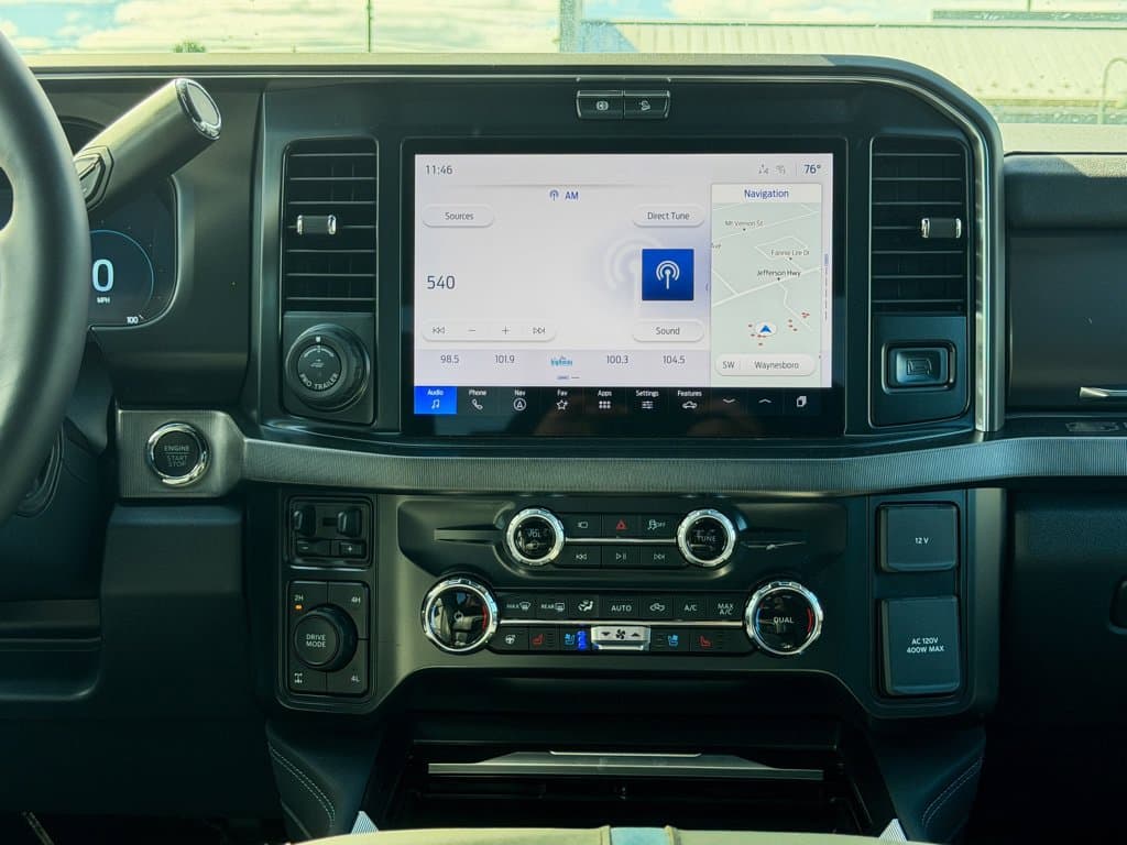 New 2026 Ford F-250SD Platinum - photo - 9