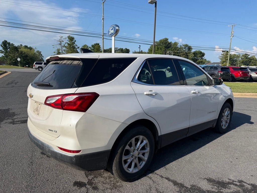 Pre-Owned 2020 Chevrolet Equinox LT - photo - 3
