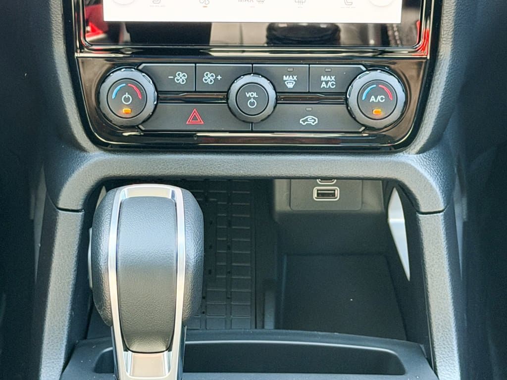 New 2026 Ford Ranger Lariat - photo - 16