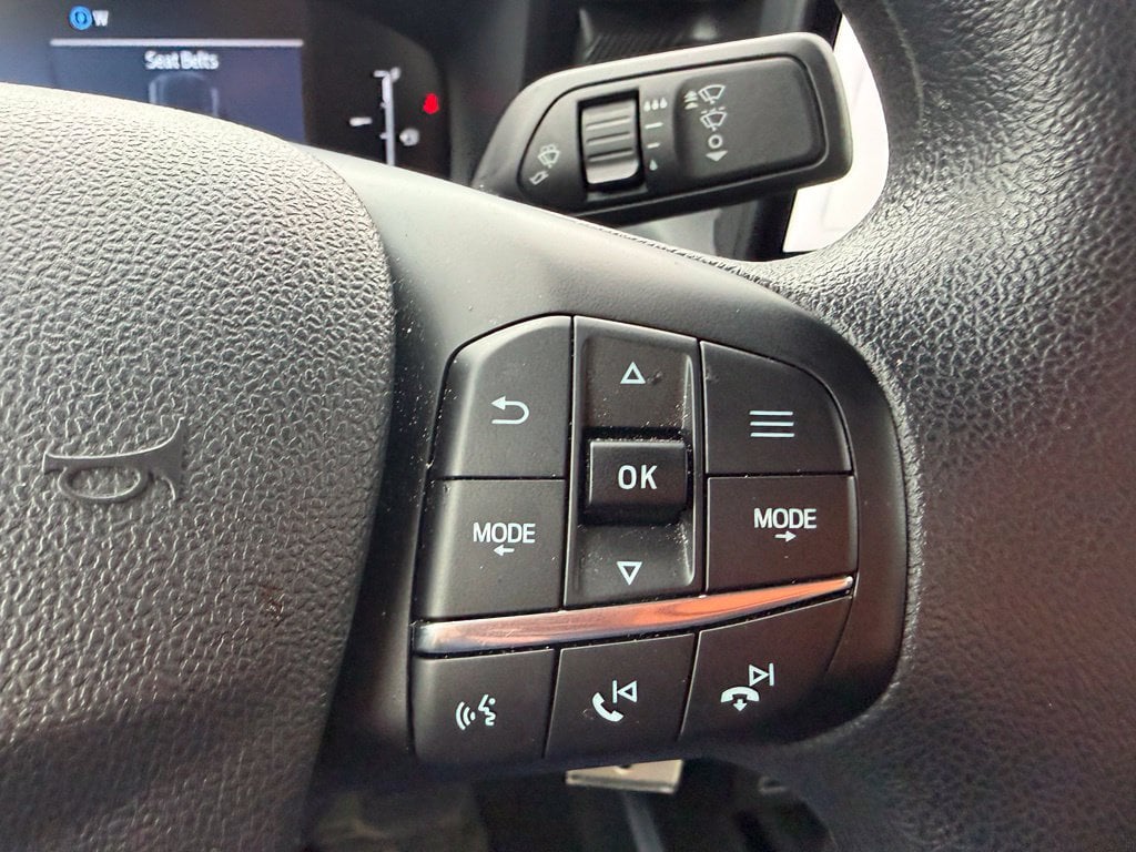 Pre-Owned 2025 Ford Maverick XL - photo - 13