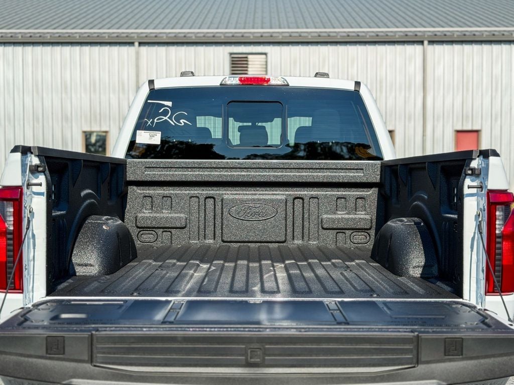 New 2026 Ford F-150 XLT - photo - 5