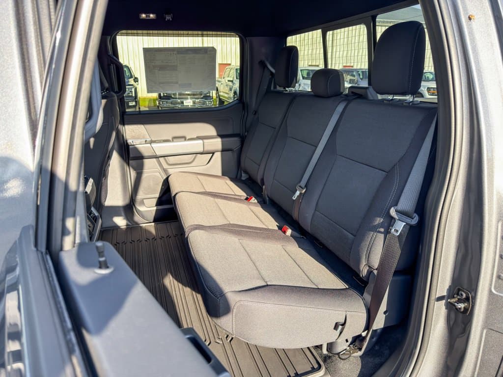 New 2026 Ford F-150 XLT - photo - 8
