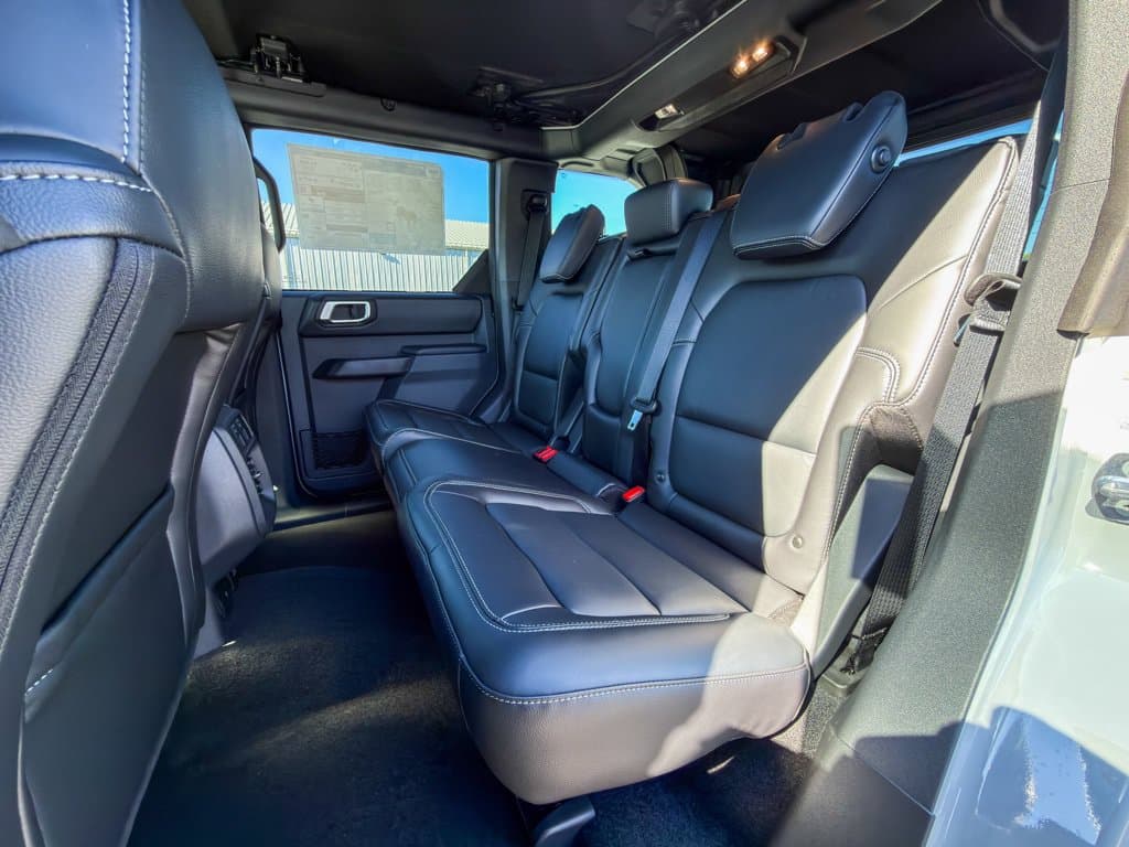 New 2026 Ford Bronco Outer Banks - photo - 6