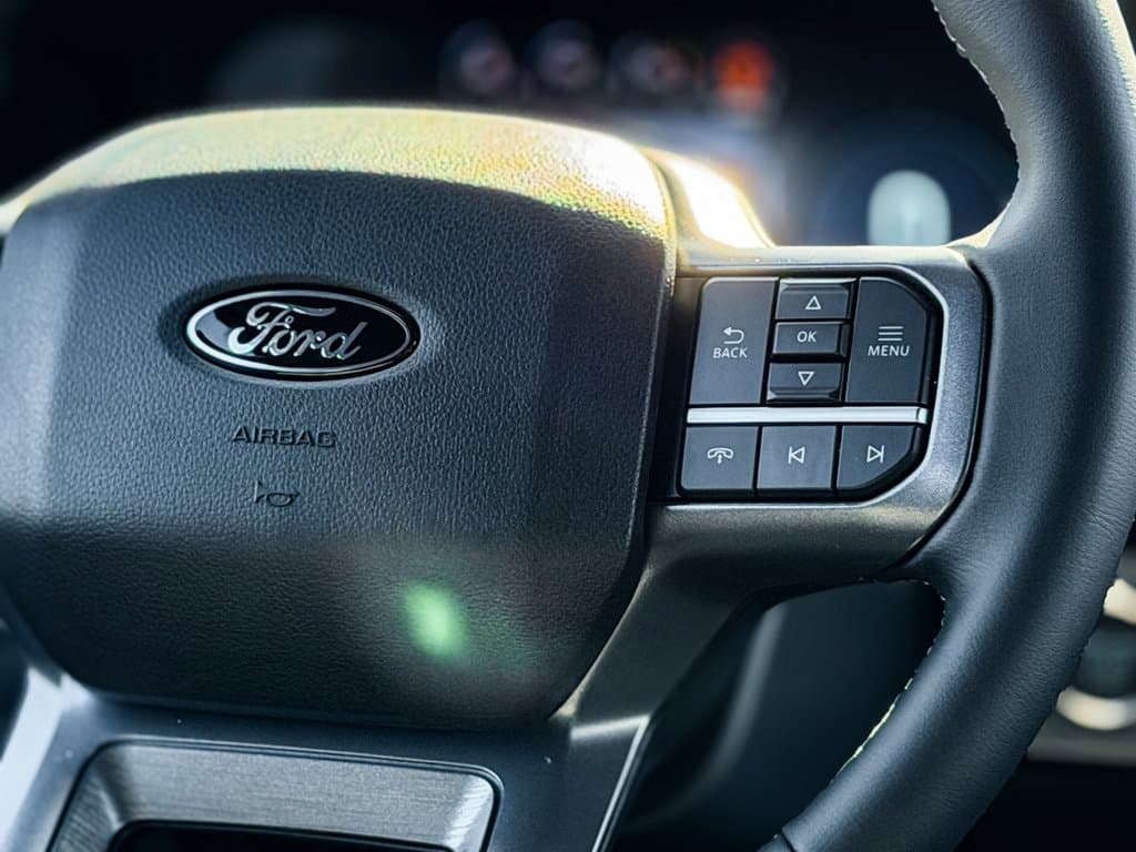 New 2026 Ford F-150 XLT - photo - 17