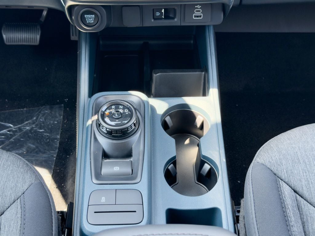 New 2026 Ford Maverick XLT - photo - 16