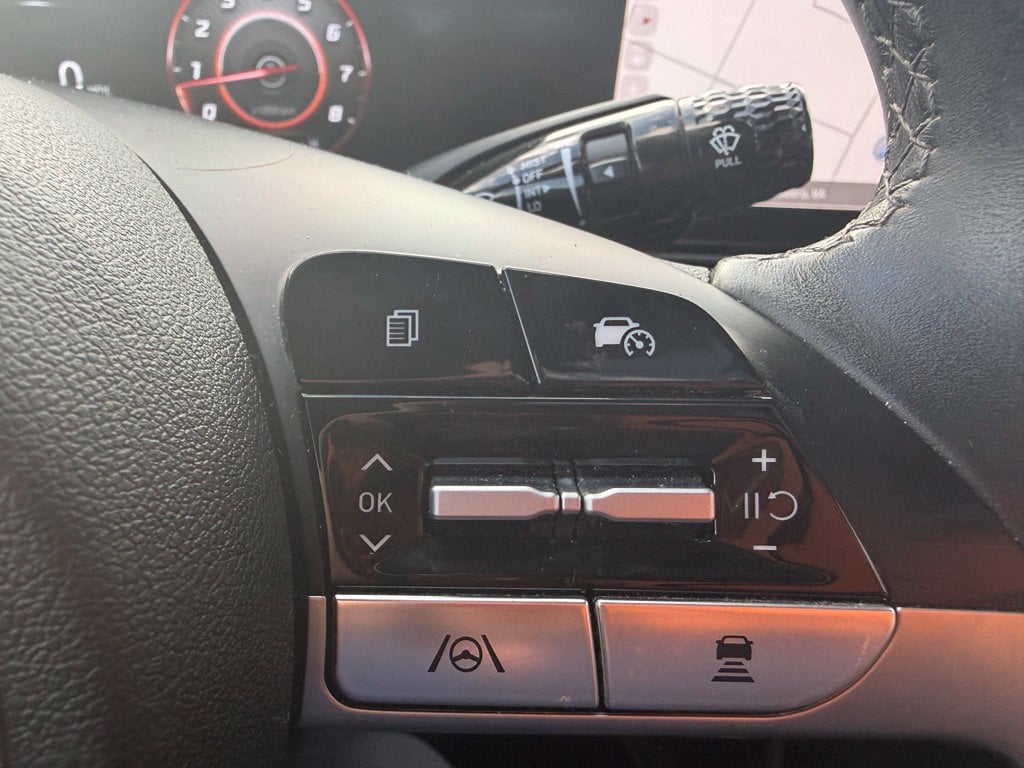 Pre-Owned 2025 Hyundai Elantra SEL Convenience - photo - 13