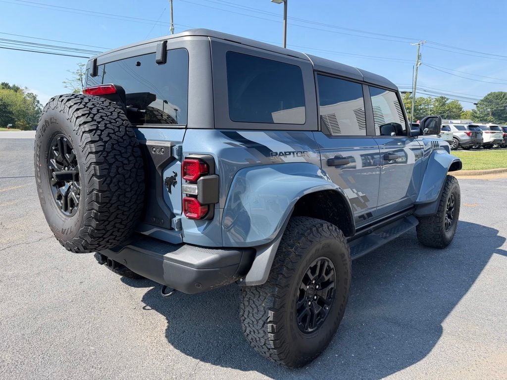 Pre-Owned 2024 Ford Bronco Raptor - photo - 4