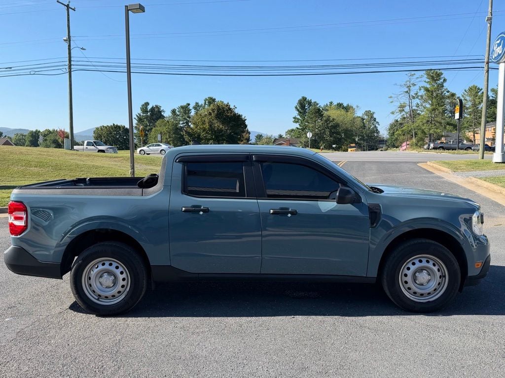 Pre-Owned 2023 Ford Maverick XL - photo - 5