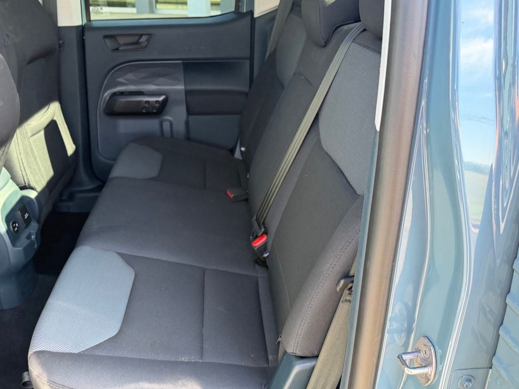 Pre-Owned 2023 Ford Maverick XL - photo - 15