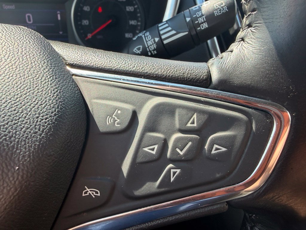 Pre-Owned 2020 Chevrolet Equinox LT - photo - 13