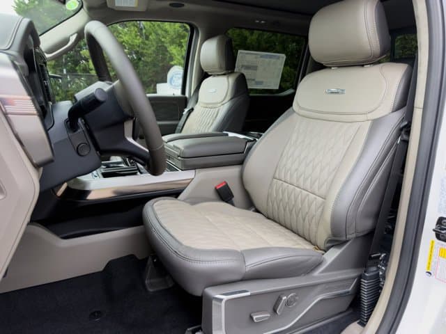 New 2026 Ford F-150 Platinum - photo - 11