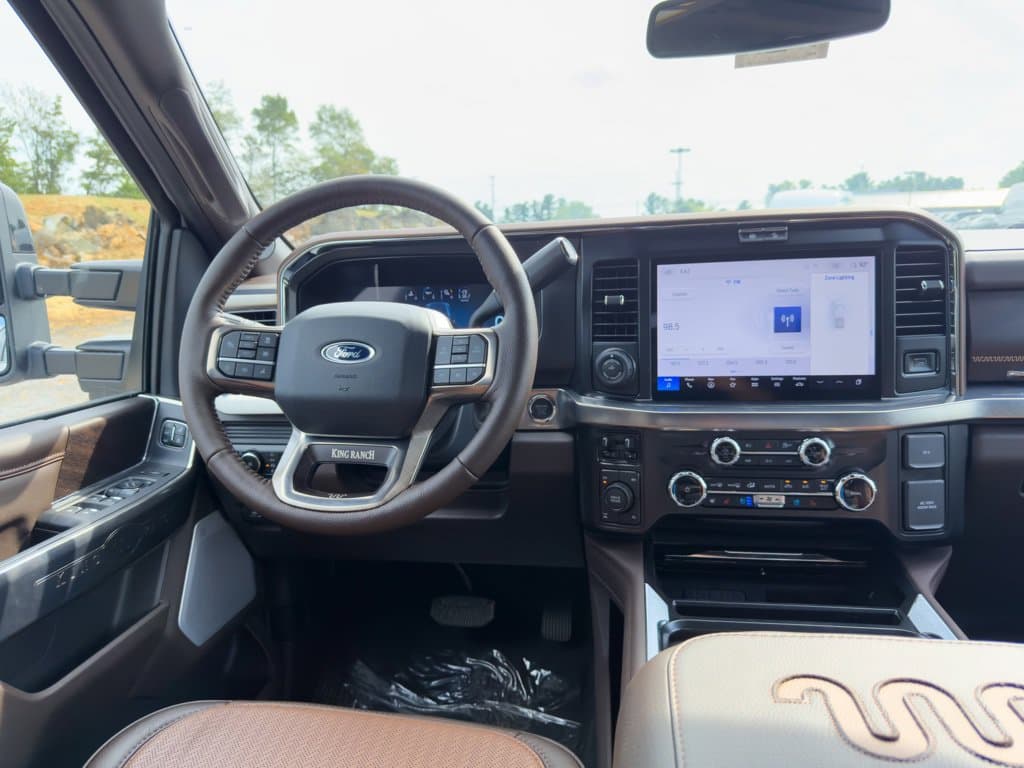 New 2026 Ford F-250SD - photo - 11