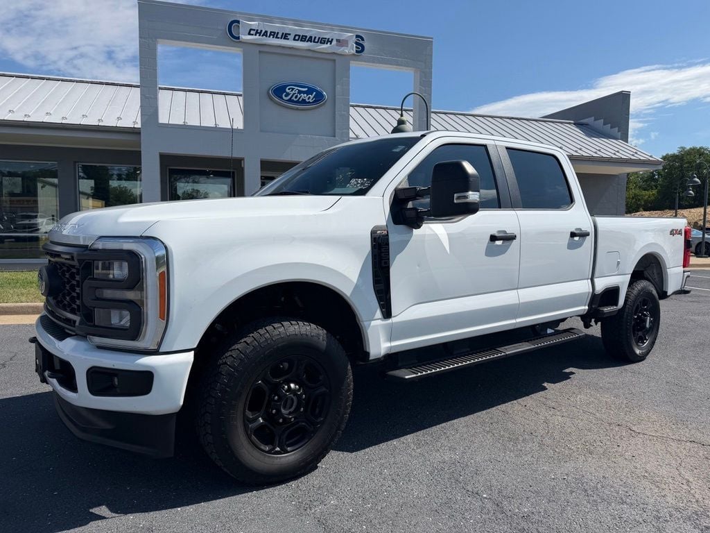 Pre-Owned 2023 Ford F-250SD XL - photo - 0